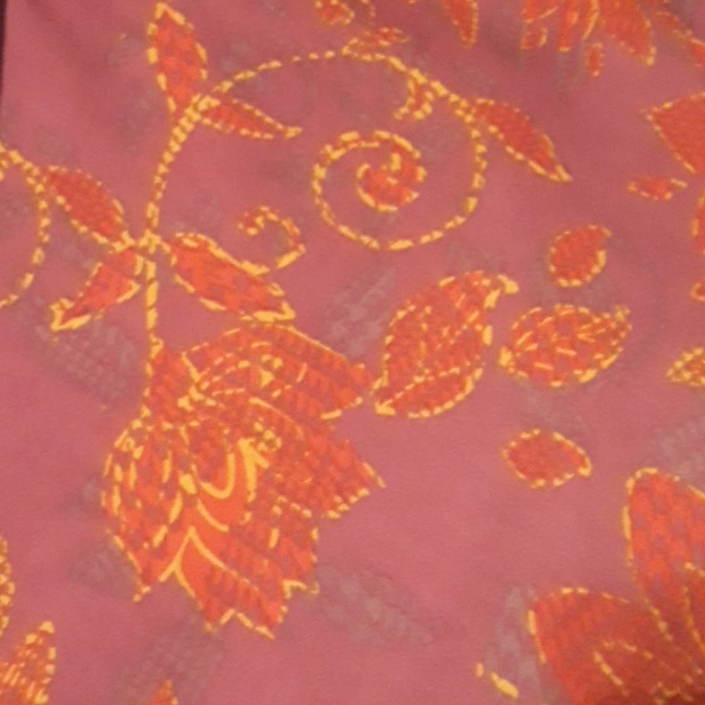 Lularoe Raglan top - Picture 3 of 3